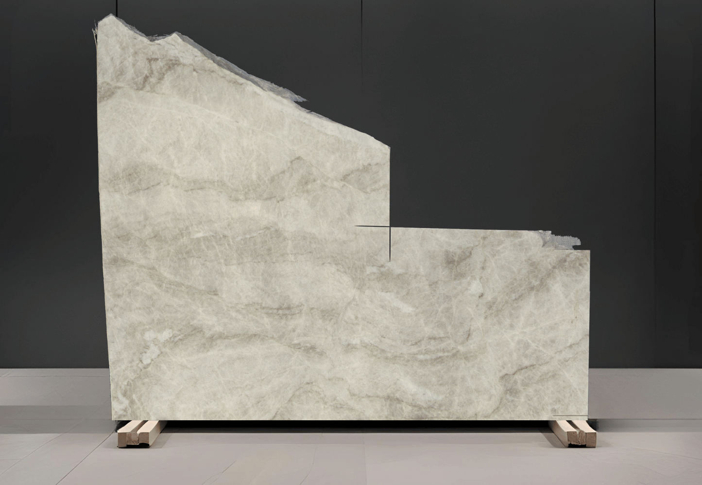TAJ MAHAL REMNANT - QUARTZITE / LEATHERED/3CM