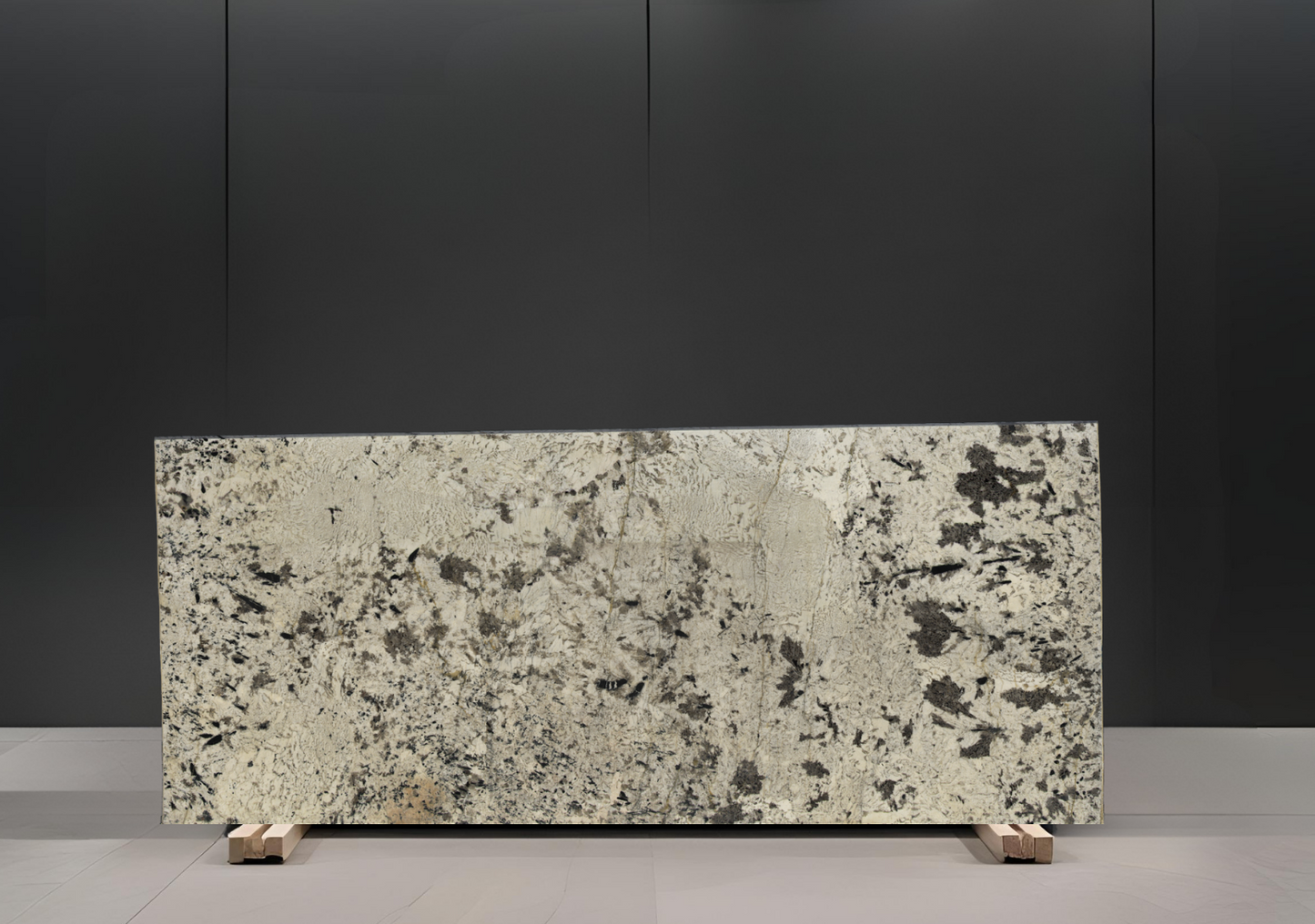 EVEREST WHITE REMNANT -GRANITE/ POLISHED/ 3CM
