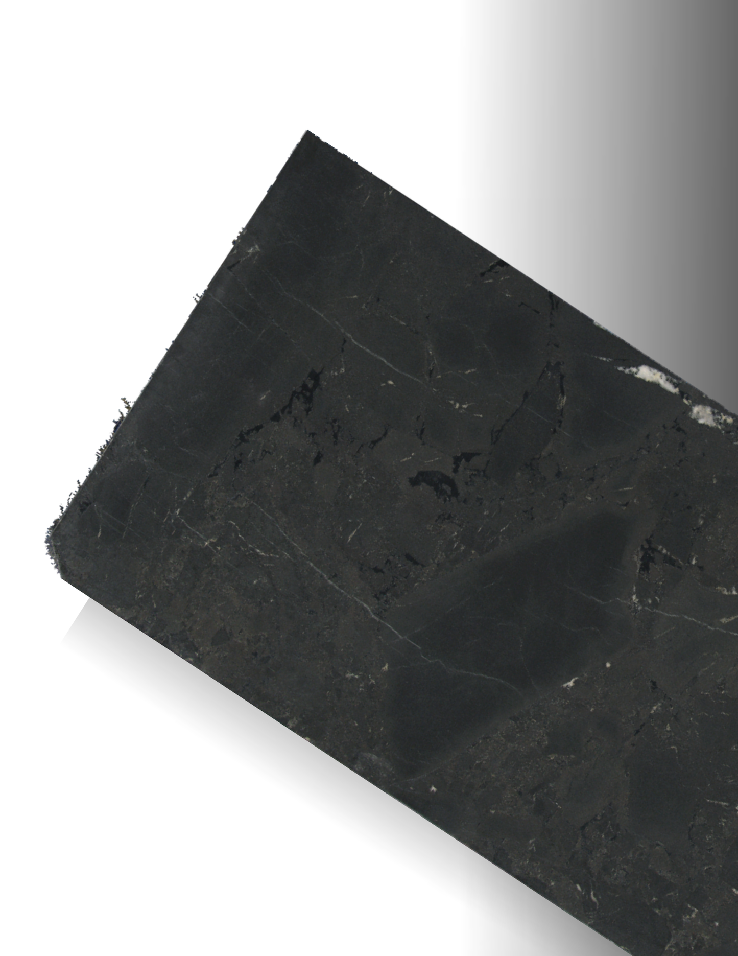SARATOGA REMNANT- QUARTZITE /LEATHERED/ 3CM