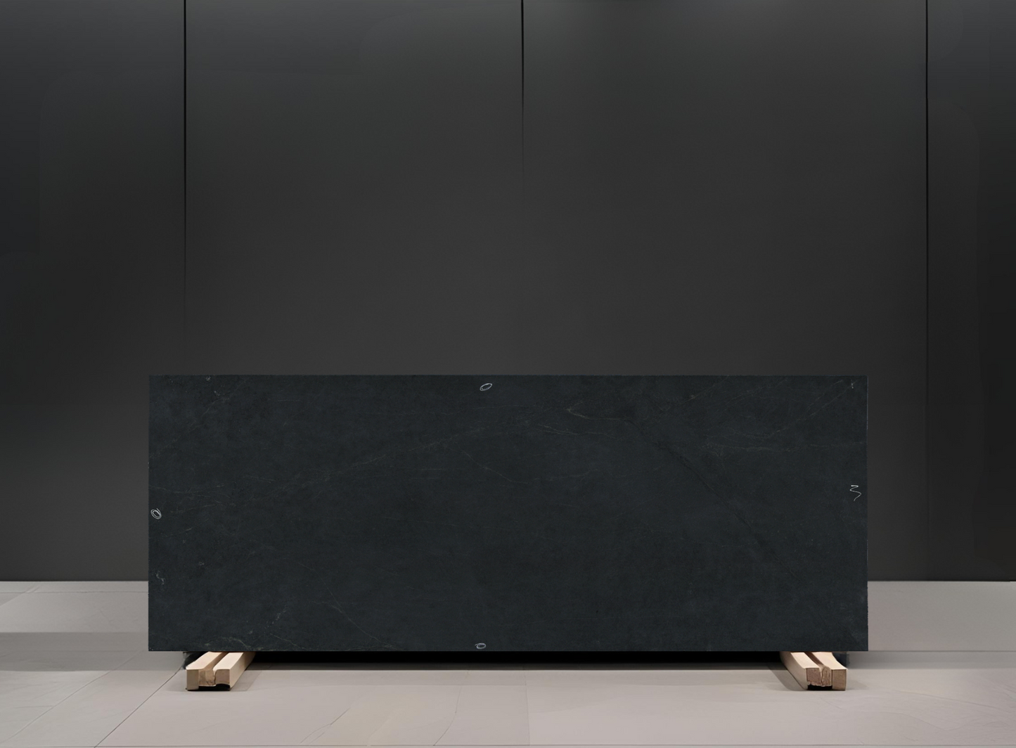 BLACK MIST REMNANT - GRANITE /HONED/3CM