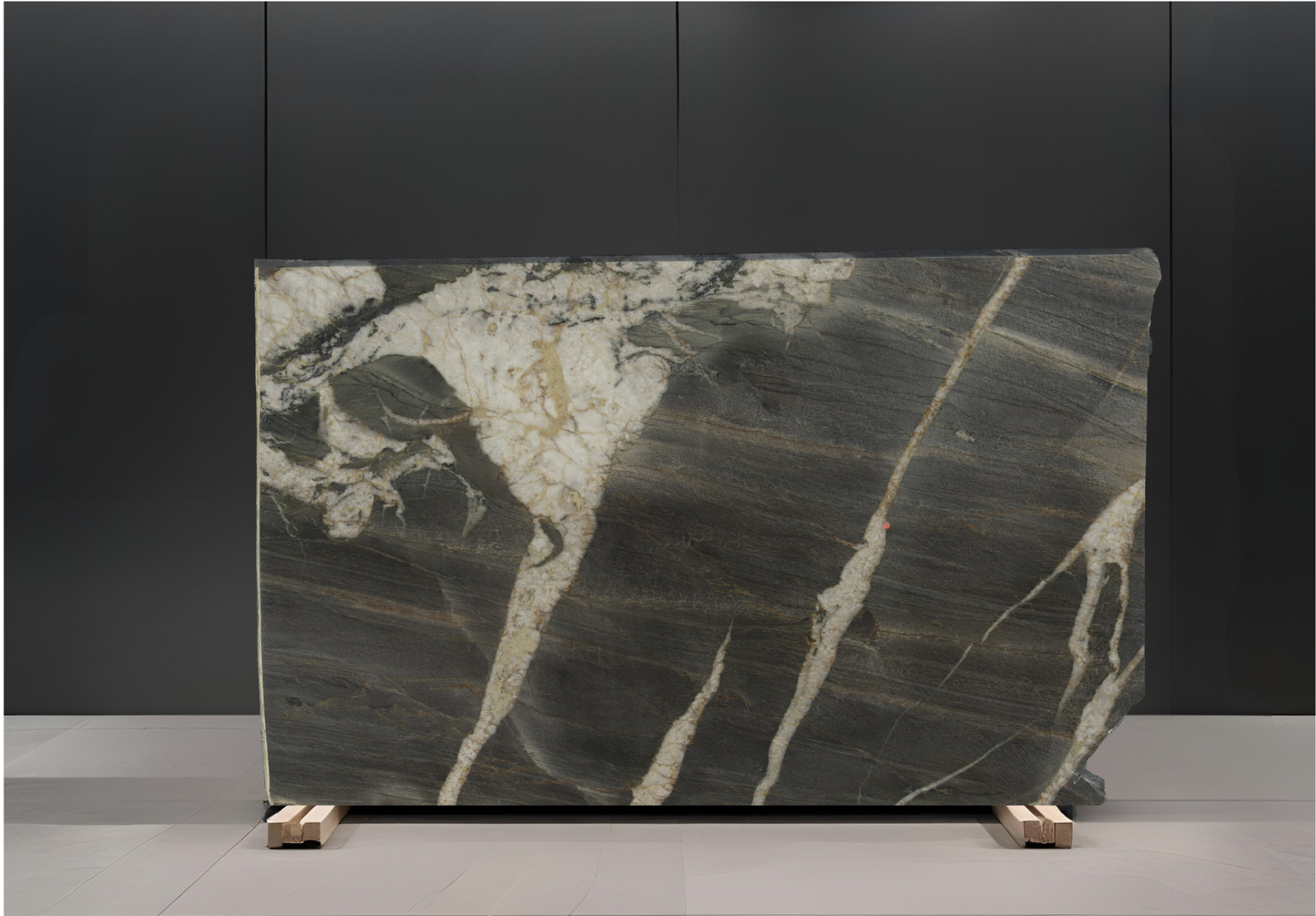 TEMPEST BLUE REMNANT -QUARTZITE / POLISHED/ 3CM