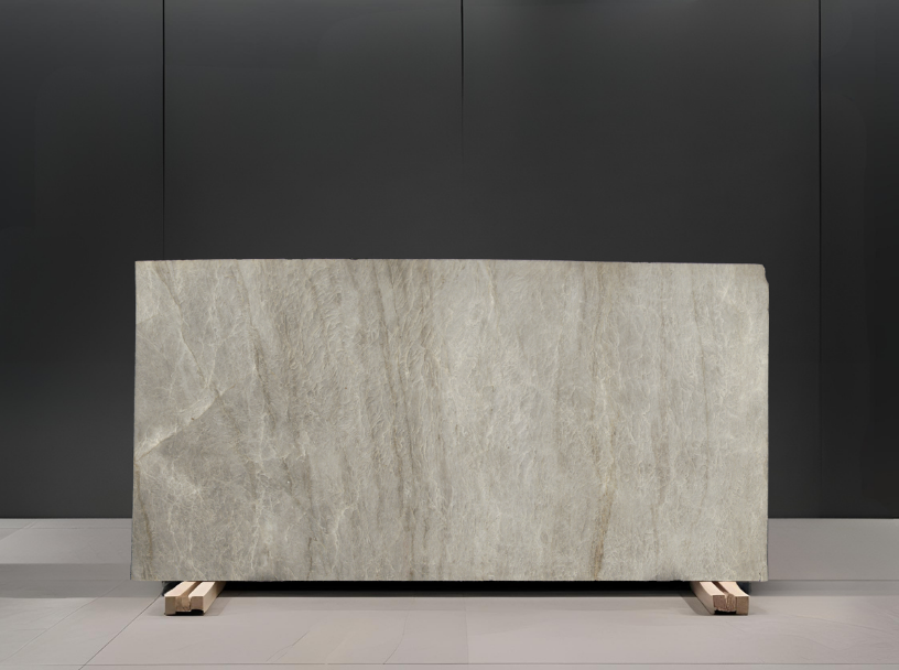 TAJ MAHAL REMNANT - QUARTZITE / LEATHERED/ 3CM