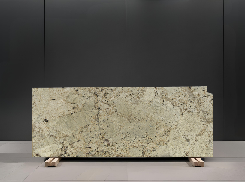 SNOWFALL - GRANITE/ POLISHED/ 3CM