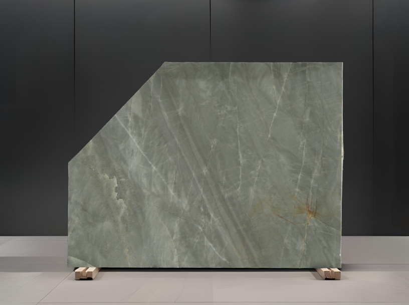 BOTANIC GREEN REMNANT -QUARTZITE/POLISHED/3CM