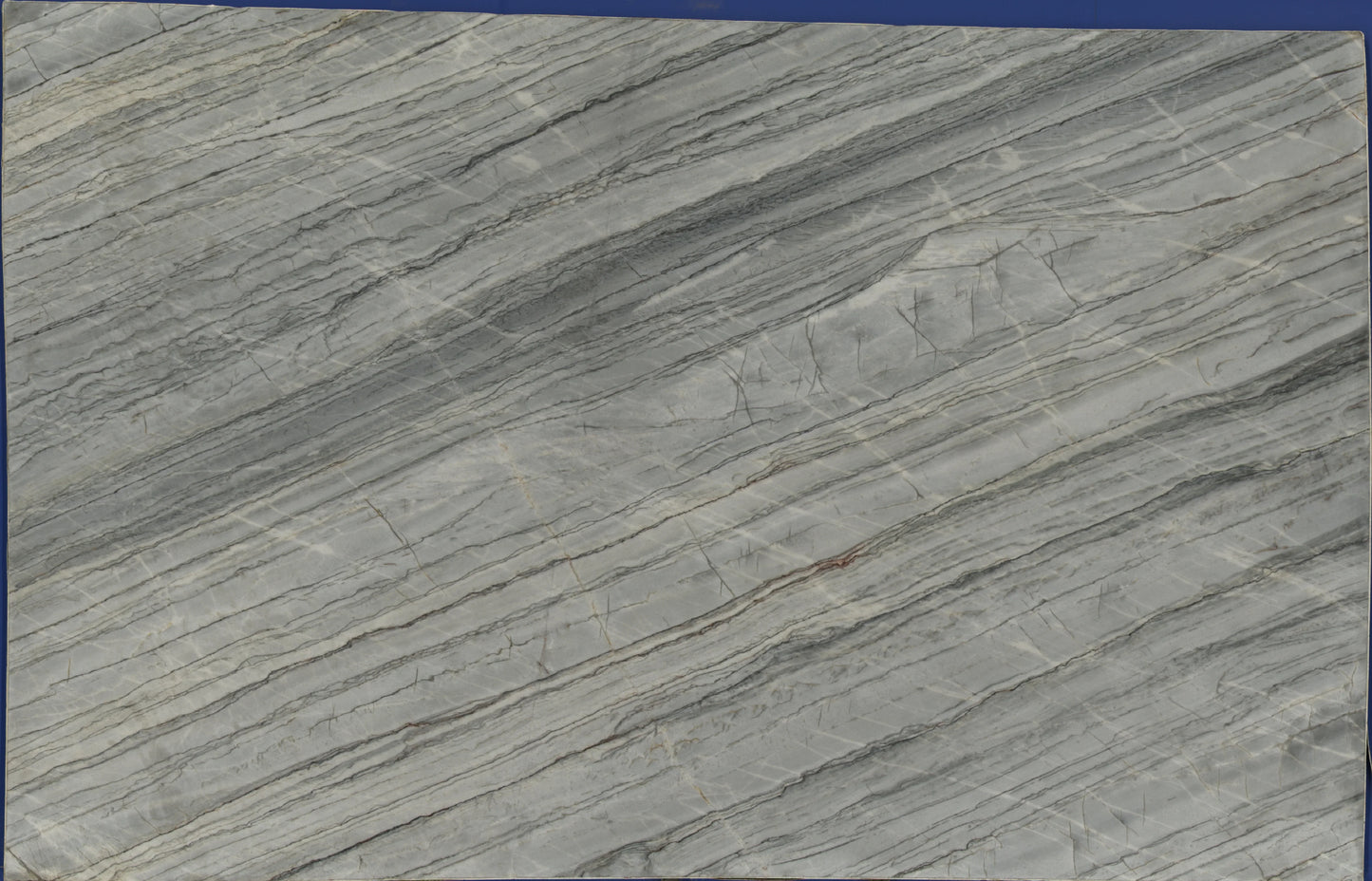 BEVERLY BLUE / QUARTZITE - LEATHERED 3CM