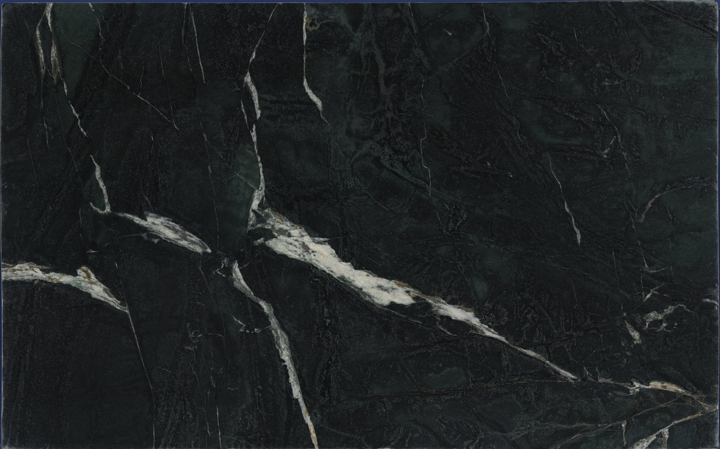 BRAZILIAN SOAPSTONE / SOAPSTONE - HONED 3CM