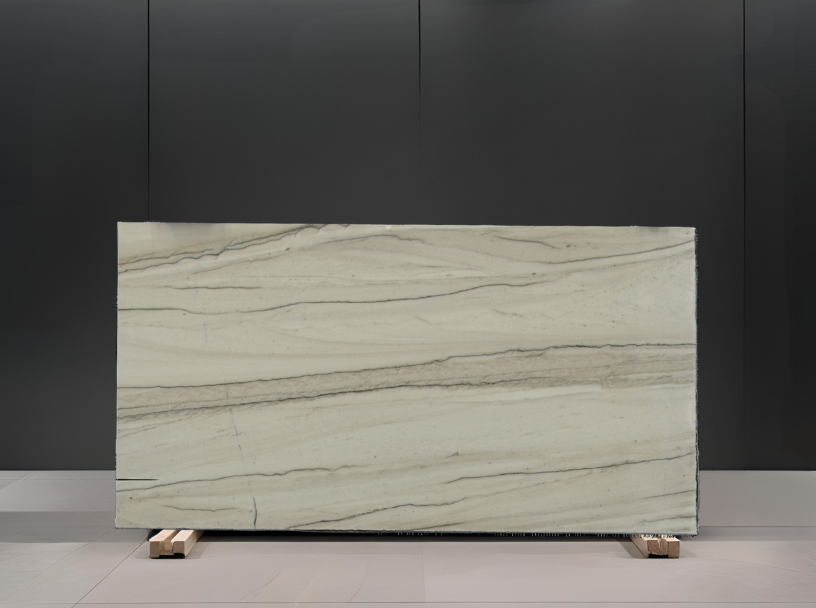 CHANTILLY REMNANT - QUARTZITE / POLISHED/ 3CM