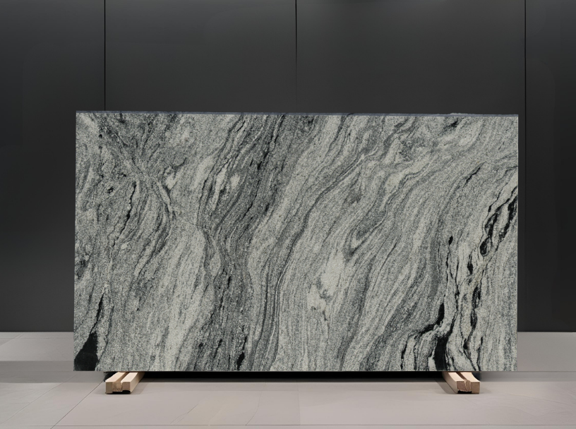 CLOUDY WHITE REMNANT - GRANITE/ POLISHED & LEATHERED/ 3CM