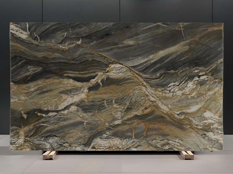 CRISTALLO ONDULATO / QUARTZITE - POLISHED 2CM