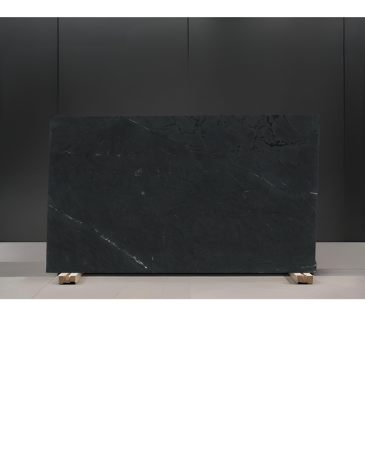 DIAMOND BLACK / QUARTZITE - HONED 3CM