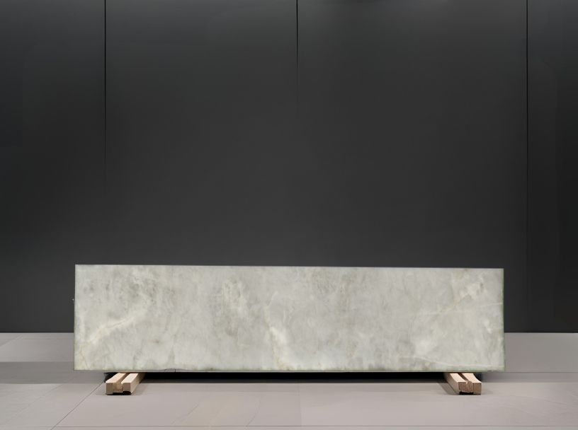 CRISTALLO REMNANT - QUARTZITE / POLISHED / 2CM