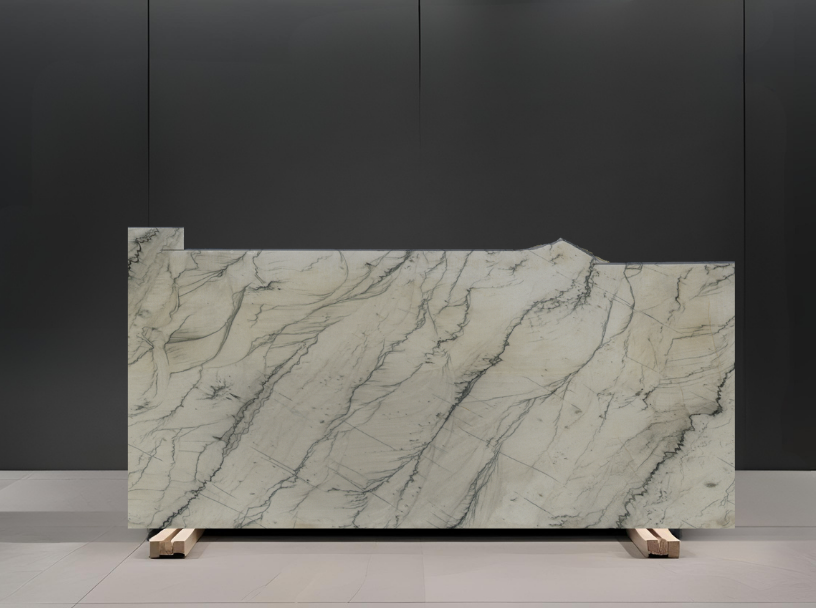 INFINITY WHITE REMNANT -QUARTZITE/POLISHED/3CM