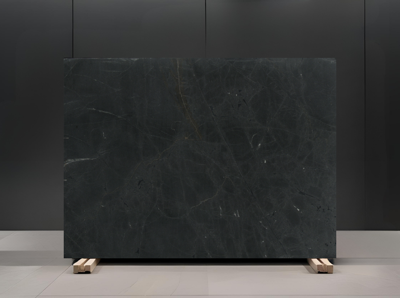 NEGRESCO DIAMOND REMNANT - QUARTZITE/ LEATHERED/ 3CM