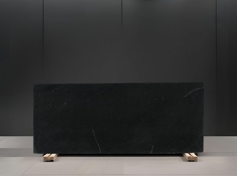 PRETO NEGRESCO REMNANT - GRANITE/ HONED/ 3CM