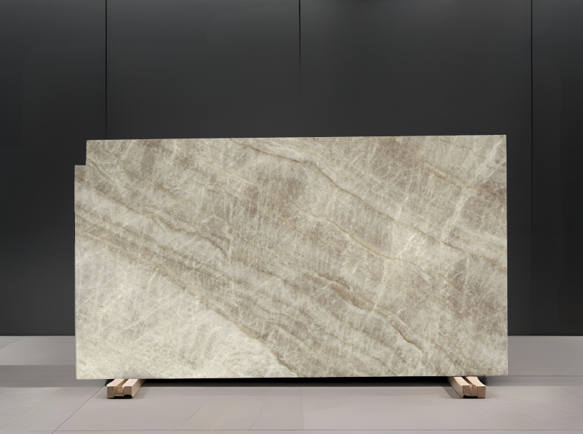 TAJ MAHAL REMNANT - QUARTZITE / LEATHERED / 3CM
